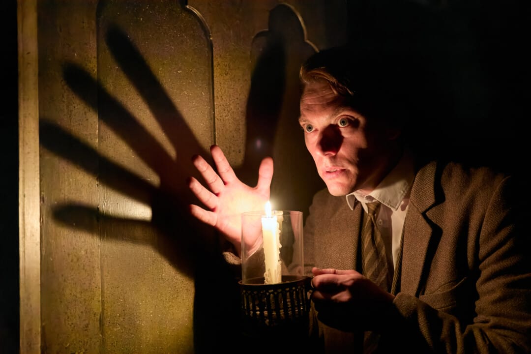 The Woman in Black Tour 2023/24
by Susan Hill adapted by Stephen Mallatratt

Cast

MALCOLM JAMES
Arthur Kipps

MARK HAWKINS
The Actor